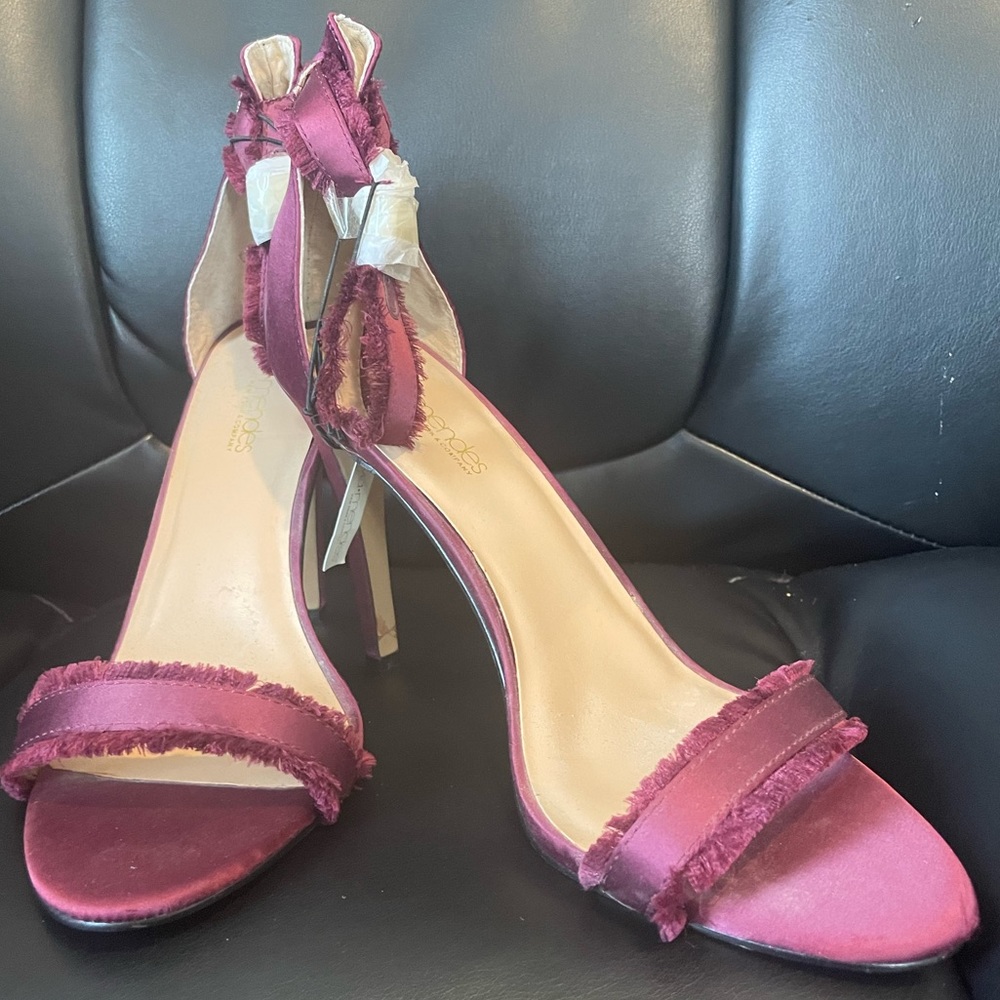 NWT NY&Co fringe heels